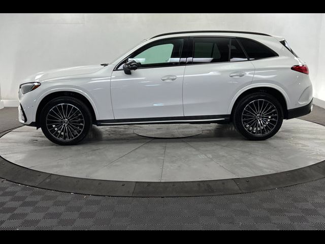 2024 Mercedes-Benz GLC 300