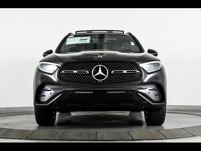 2024 Mercedes-Benz GLC 300