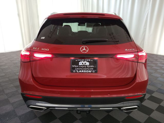 2024 Mercedes-Benz GLC 300