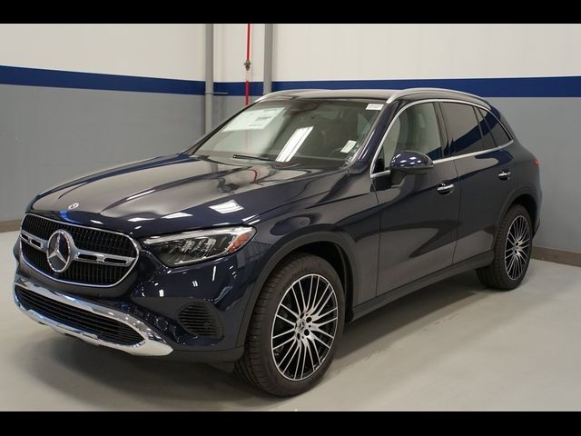 2024 Mercedes-Benz GLC 300