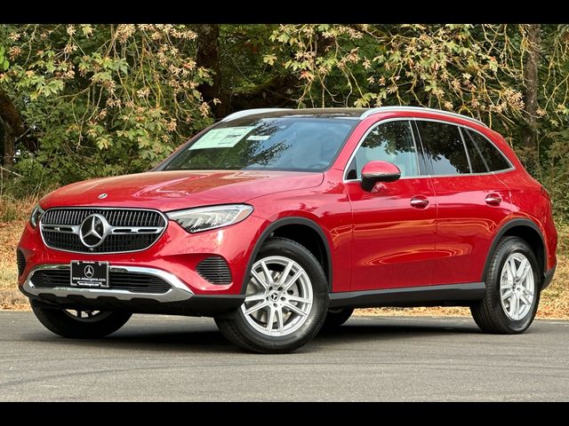 2024 Mercedes-Benz GLC 300