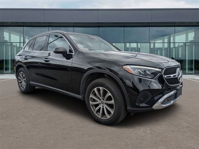 2024 Mercedes-Benz GLC 300