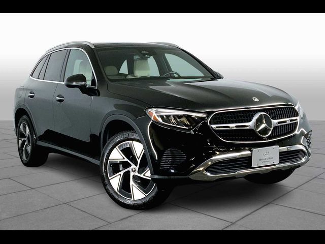 2024 Mercedes-Benz GLC 300