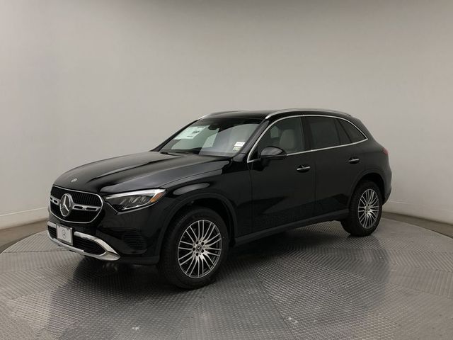 2024 Mercedes-Benz GLC 300