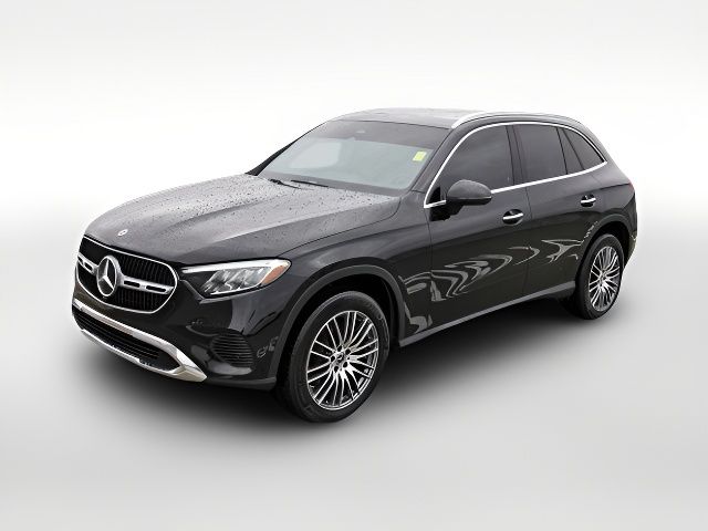 2024 Mercedes-Benz GLC 300