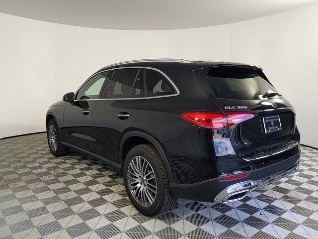 2024 Mercedes-Benz GLC 300