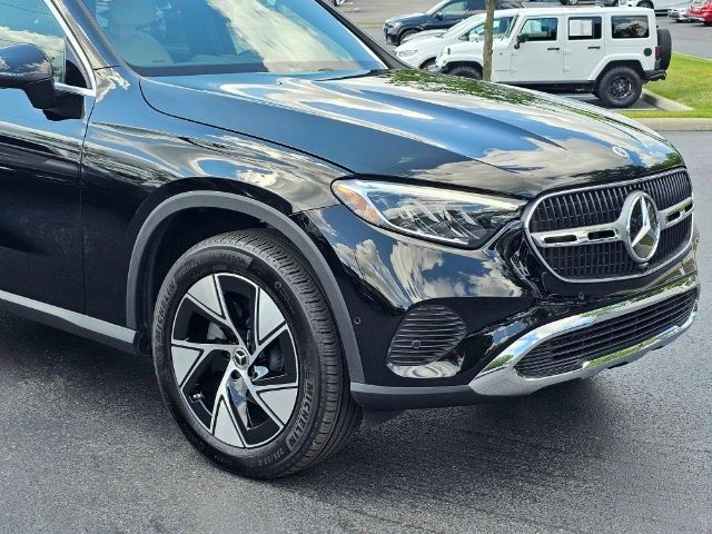 2024 Mercedes-Benz GLC 300