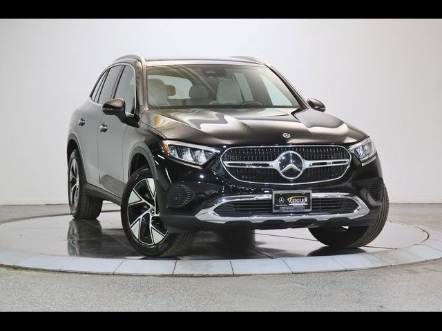 2024 Mercedes-Benz GLC 300