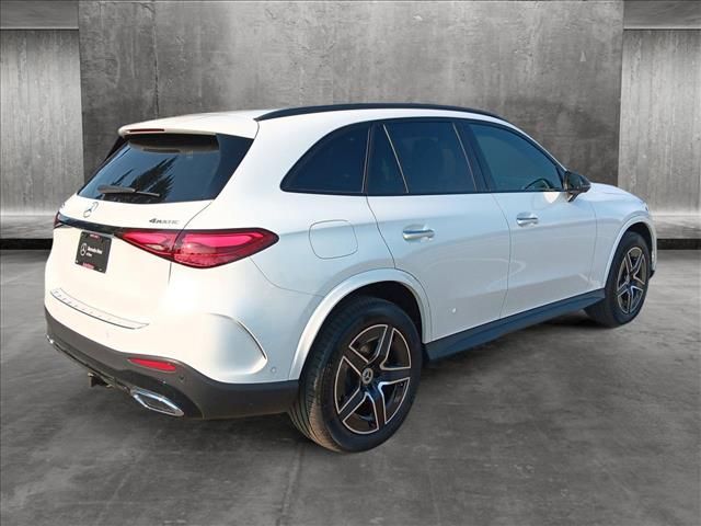 2024 Mercedes-Benz GLC 300