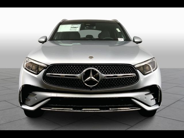 2024 Mercedes-Benz GLC 300