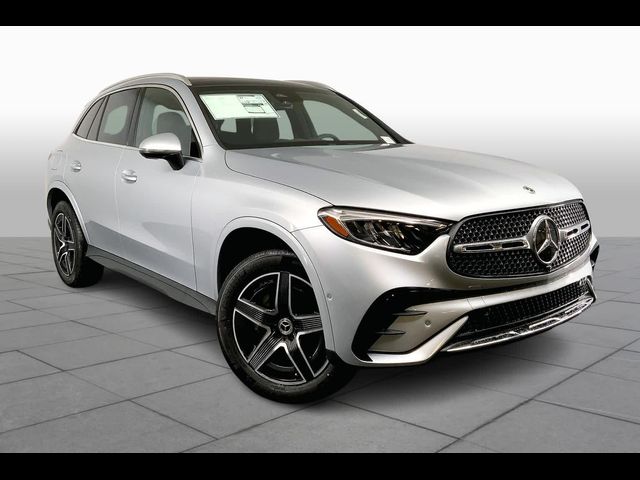 2024 Mercedes-Benz GLC 300