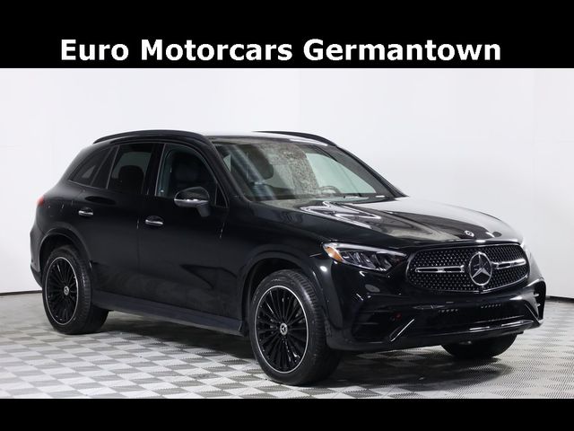 2024 Mercedes-Benz GLC 300