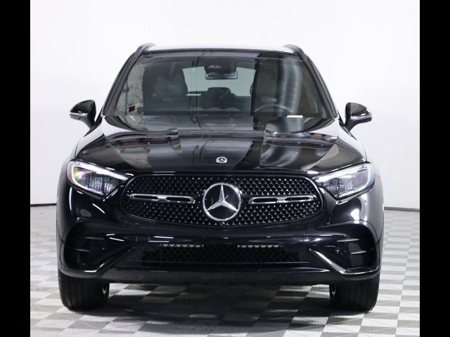 2024 Mercedes-Benz GLC 300