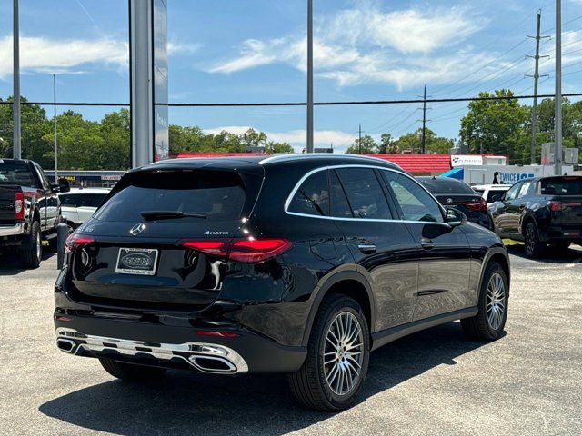 2024 Mercedes-Benz GLC 300