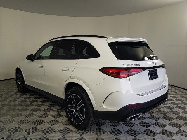 2024 Mercedes-Benz GLC 300