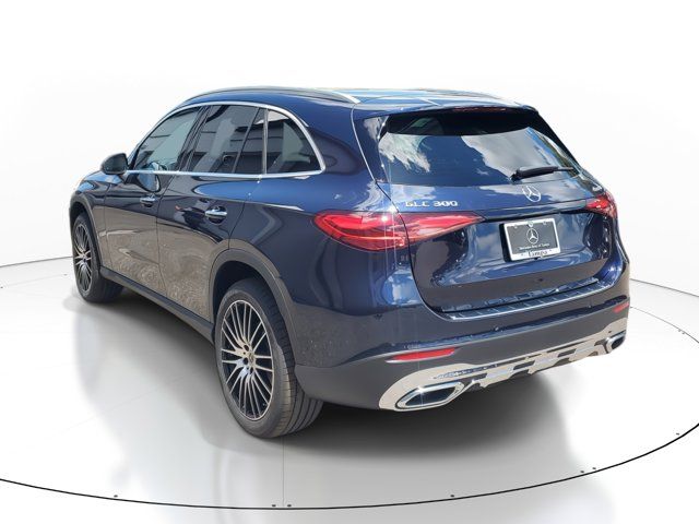 2024 Mercedes-Benz GLC 300