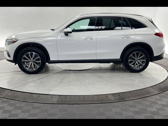 2024 Mercedes-Benz GLC 300