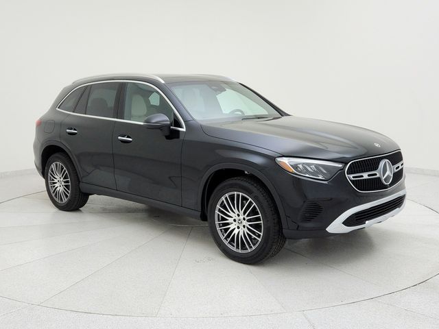 2024 Mercedes-Benz GLC 300