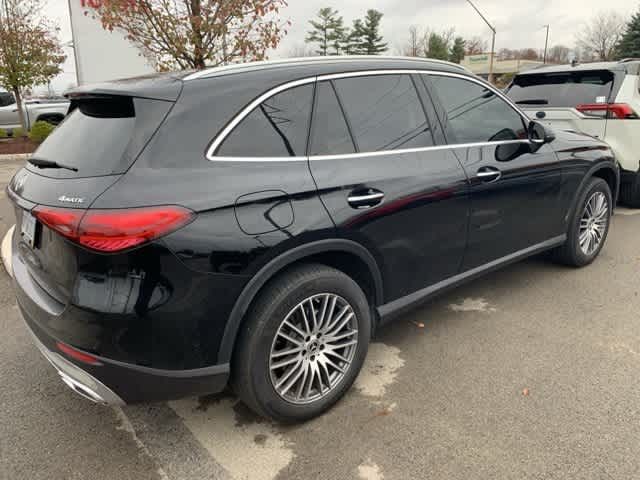 2024 Mercedes-Benz GLC 300