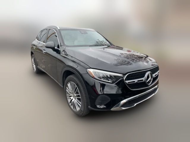 2024 Mercedes-Benz GLC 300