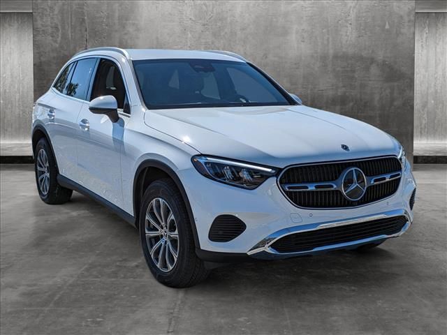 2024 Mercedes-Benz GLC 300