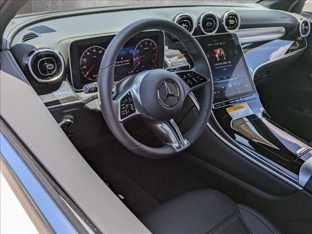 2024 Mercedes-Benz GLC 300