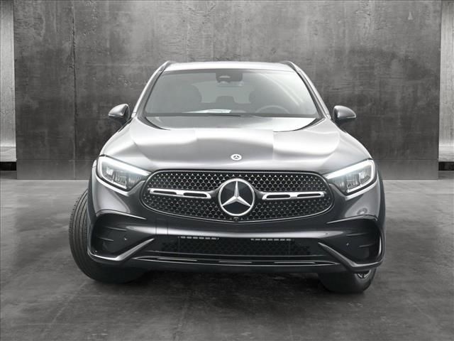 2024 Mercedes-Benz GLC 300