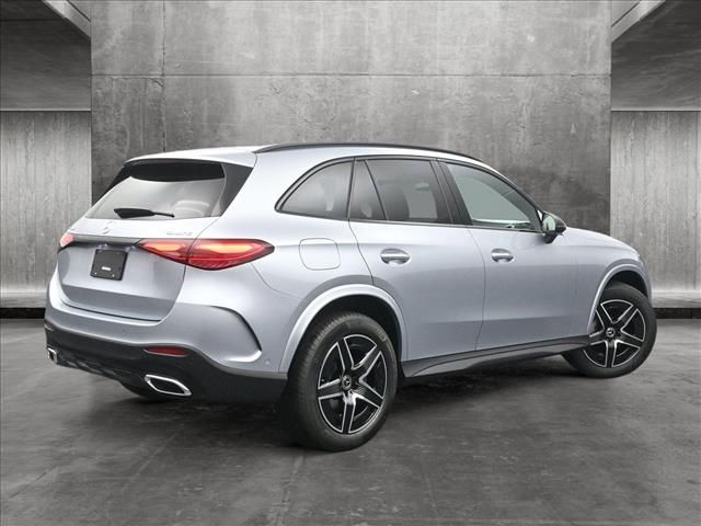 2024 Mercedes-Benz GLC 300