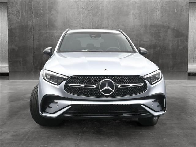 2024 Mercedes-Benz GLC 300