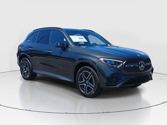 2024 Mercedes-Benz GLC 300