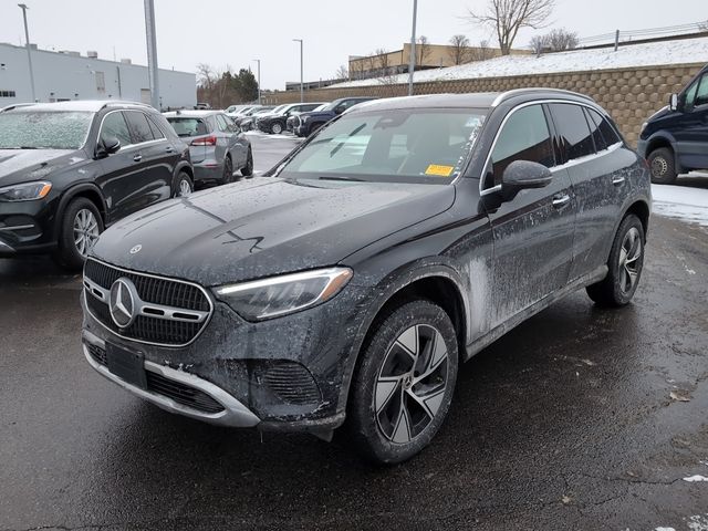 2024 Mercedes-Benz GLC 300