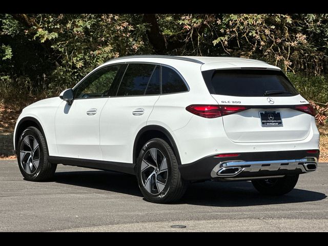 2024 Mercedes-Benz GLC 300