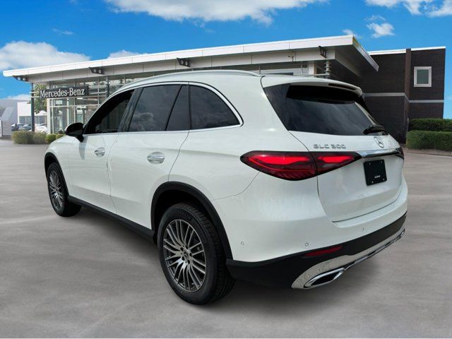 2024 Mercedes-Benz GLC 300