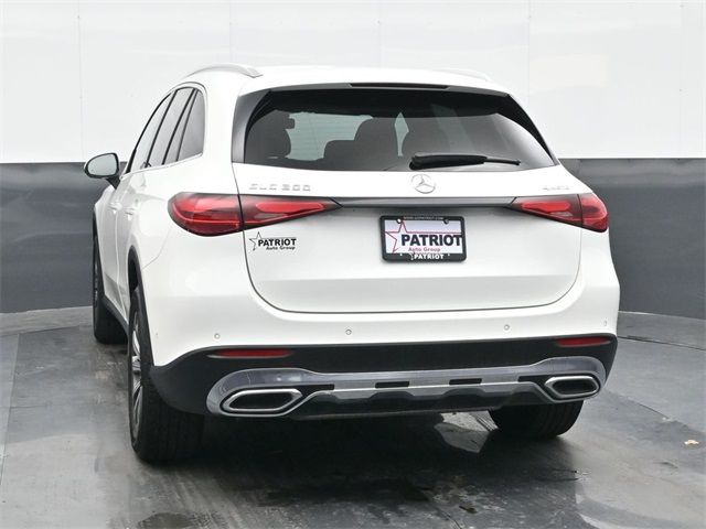 2024 Mercedes-Benz GLC 300