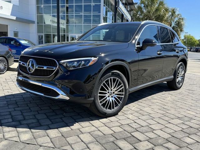 2024 Mercedes-Benz GLC 300