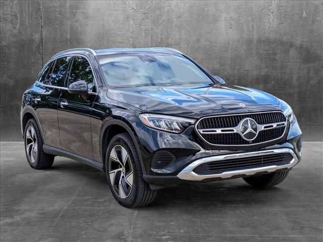 2024 Mercedes-Benz GLC 300