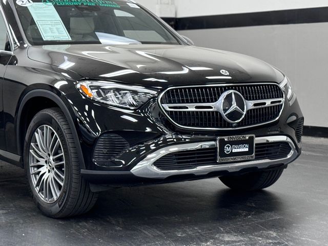 2024 Mercedes-Benz GLC 300