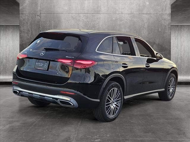 2024 Mercedes-Benz GLC 300