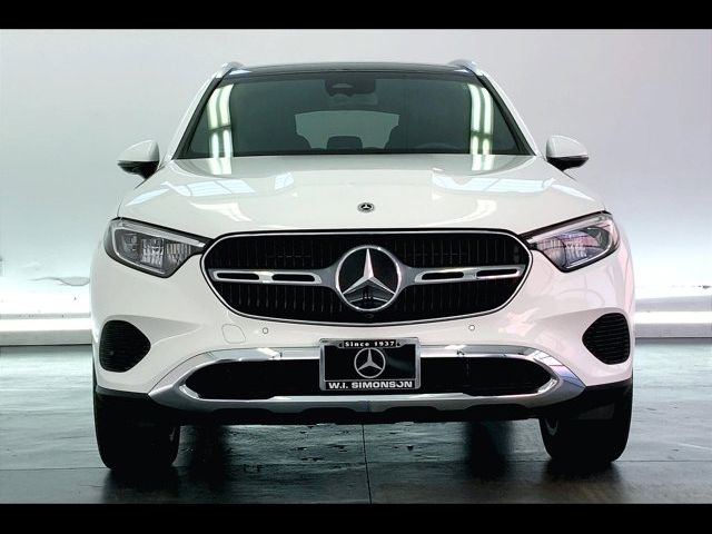 2024 Mercedes-Benz GLC 300