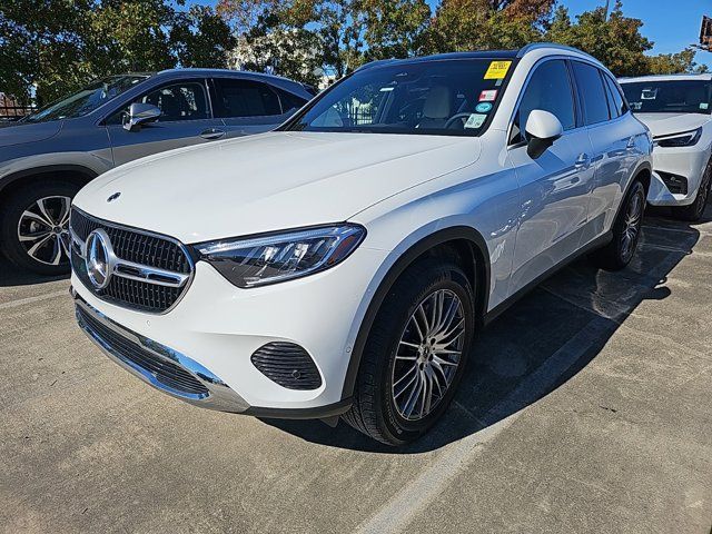 2024 Mercedes-Benz GLC 300