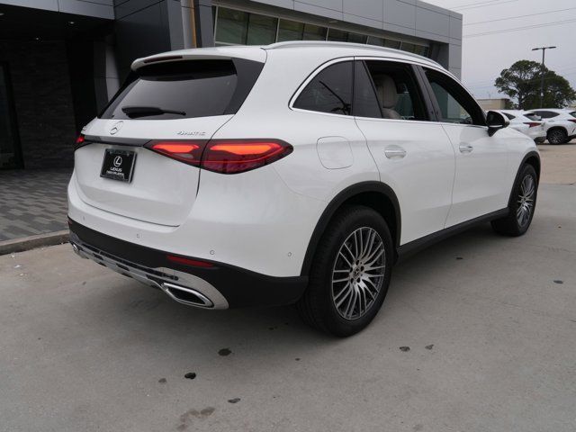 2024 Mercedes-Benz GLC 300