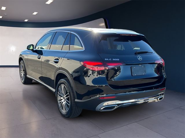 2024 Mercedes-Benz GLC 300