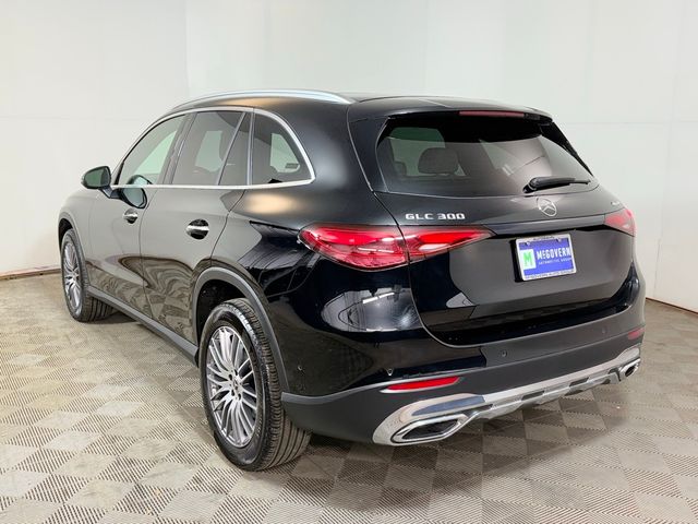 2024 Mercedes-Benz GLC 300