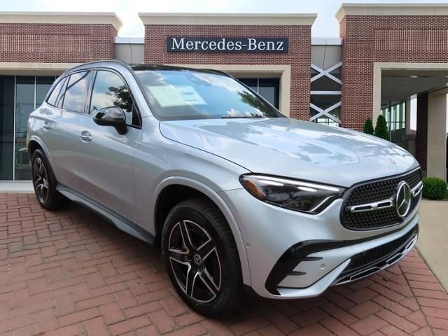 2024 Mercedes-Benz GLC 300