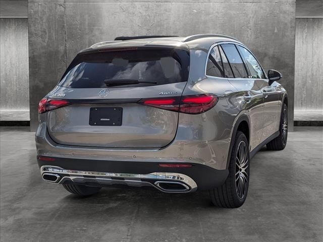 2024 Mercedes-Benz GLC 300