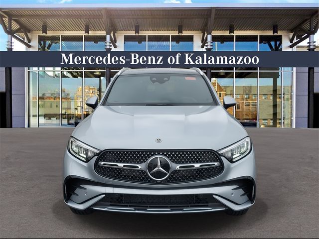 2024 Mercedes-Benz GLC 300