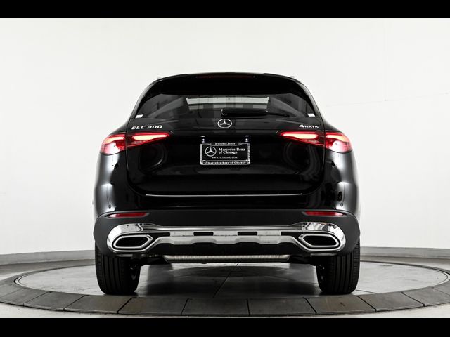 2024 Mercedes-Benz GLC 300