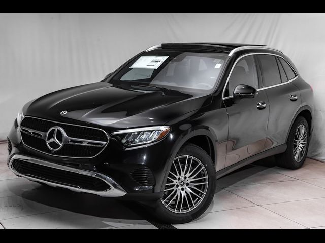 2024 Mercedes-Benz GLC 300