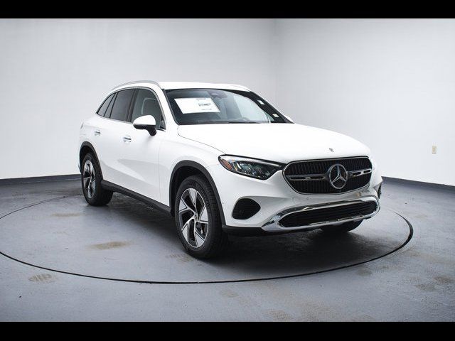 2024 Mercedes-Benz GLC 300