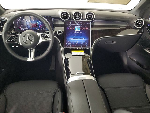 2024 Mercedes-Benz GLC 300